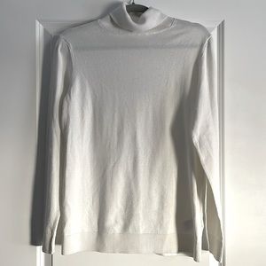 Turtleneck white sweater